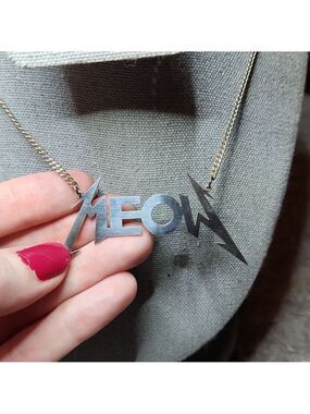 Meow necklace in Metallica style